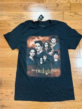 Twilight Hot Topic Movie T-Shirt NWT